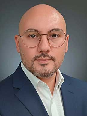 Руслан Вайсов